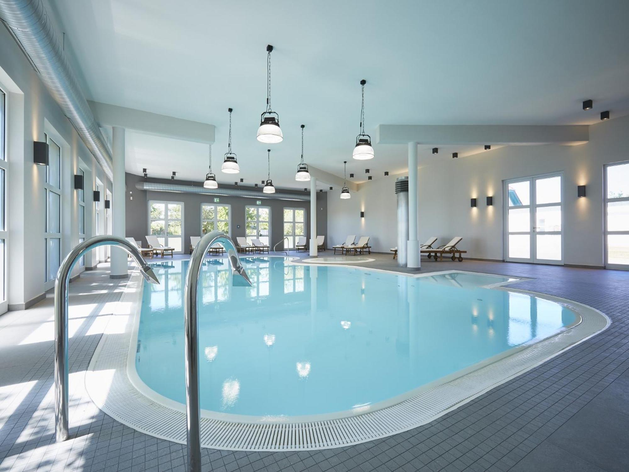 Reetland Am Meer - Luxusplus Reetdachvilla Mit 4 Schlafzimmern, Aussensauna, Loungebereich Und Kamin G07 Dranske Ngoại thất bức ảnh